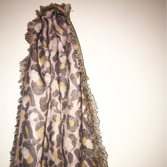 H&M pink neutral big leopard heavy scarf oversized - Picture 1 of 5